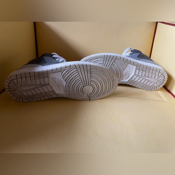 Nike Jordan Air 1 - Picture 5 of 6